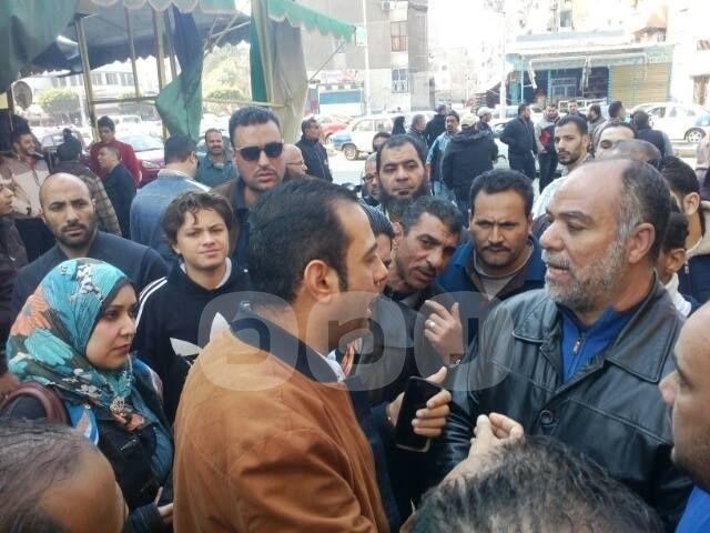 بالصور.. وقفة للباعة الجائلين ببورسعيد احتجاجًا على إزالة الإشغالات
