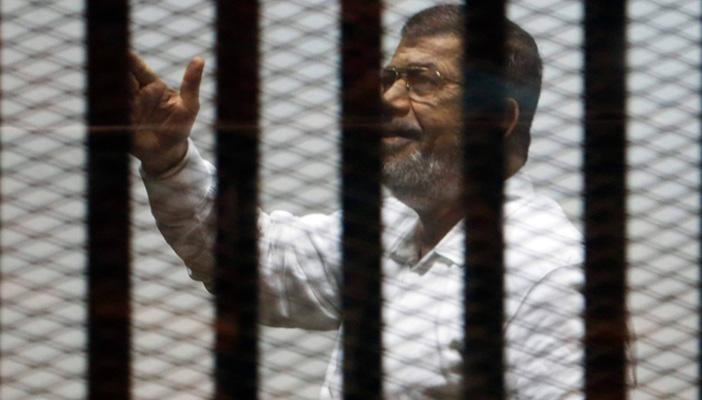تأجيل محاكمة مرسي و10 آخرين في التخابر مع قطر لـ5 أبريل
