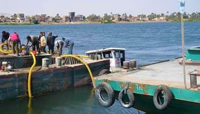 محافظ قنا : انتشال 90٪ من الفوسفات الغارق بمياه النيل