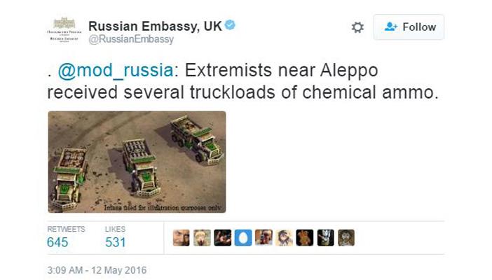السفارة الروسية ترفق صورة كرتونية بتغريدة زاعمة أنها أسلحة لـ”متطرفين”