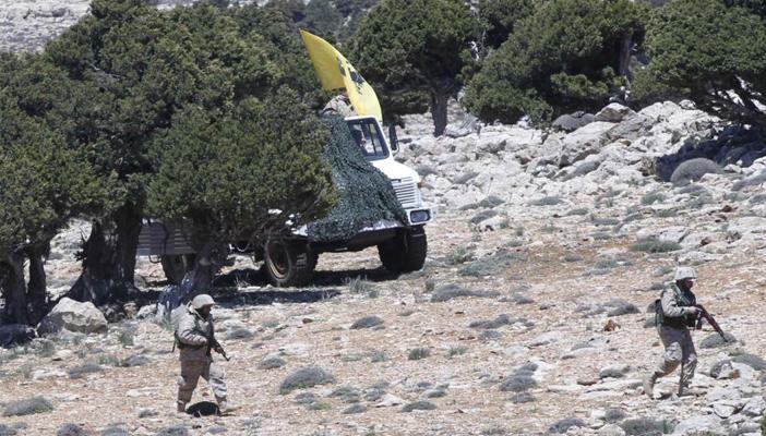 للمرة الأولى.. اشتباكات بين “تنظيم الدولة” و”حزب الله” شرق لبنان