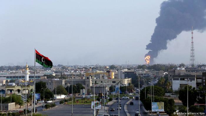 موقع أمريكي: غارات مصر- الإمارات على ليبيا متواصلة في 2015