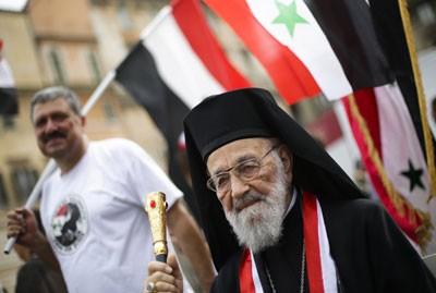 المطران ” كابوتشي” من النضال ضد الاحتلال إلى قضبان روما