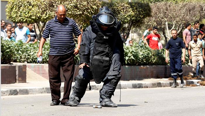 الاشتباه بوجود قنبلة بجوار بنك مصر بدمنهور