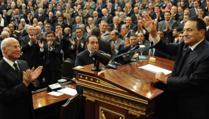 حسن نافعة لـ”رصد”: أحذر من تحويل البرلمان إلى “مجلس مبارك”