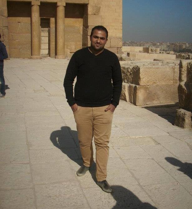 إخلاء سبيل مواطن وتجديد حبسه في نفس الوقت