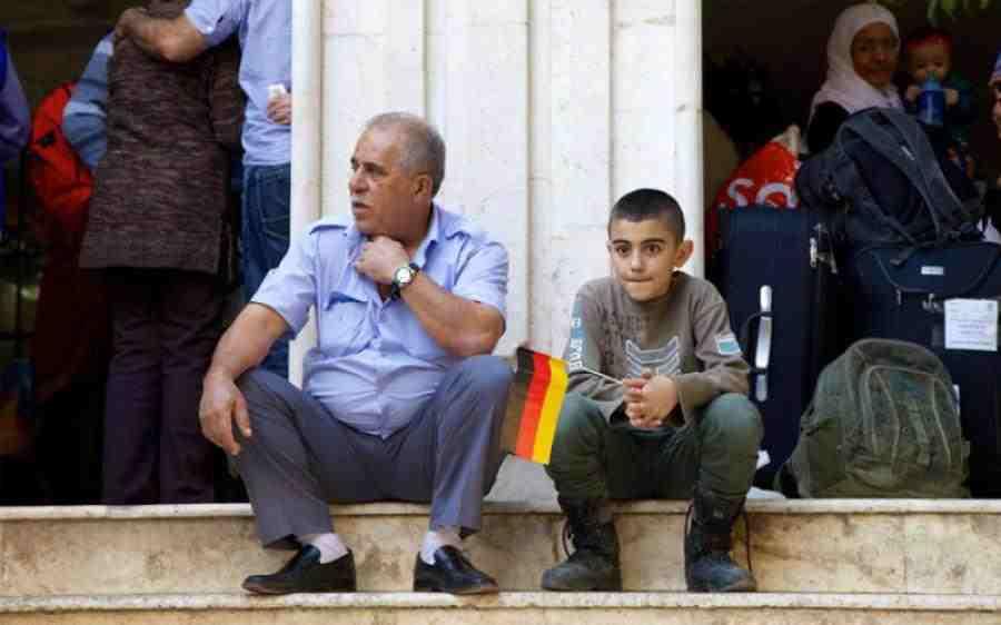 جدل داخل تحالف ميركل حول أعداد اللاجئين في ألمانيا