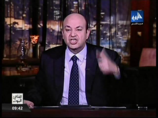 فيديو..أديب يصرخ بسبب عرض فيلم لإنجازات مرسي على قناة حكومية