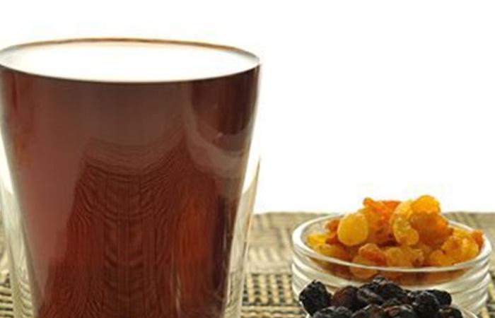 يحمي الأسنان من التسوس ويقوي الذاكرة.. تعرَّف على فوائد الزبيب