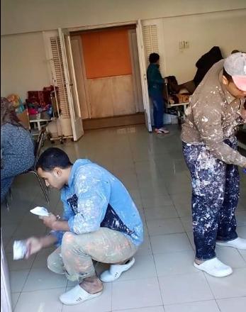 بالفيديو.. عمليات ترميم بغرف المرضى أثناء وجودهم بمستشفى شبين الكوم