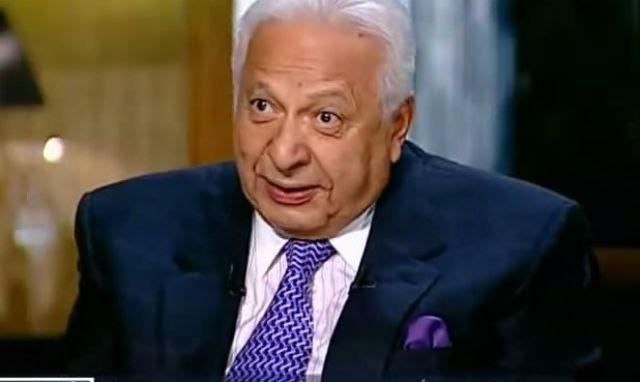 عكاشة: الشعب المصري ليس متدينا وزبيبة الصلاة مرض جلدي