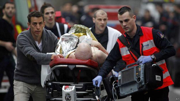 بالفيديو| مشاهد عالية الدقة للهجوم على صحيفة “شارلى إبدو”