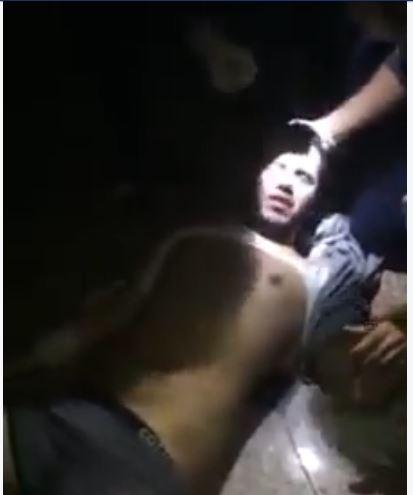 بالفيديو.. استجواب أحد منفذي هجوم “الغردقة” أثناء إسعافه بالمستشفى