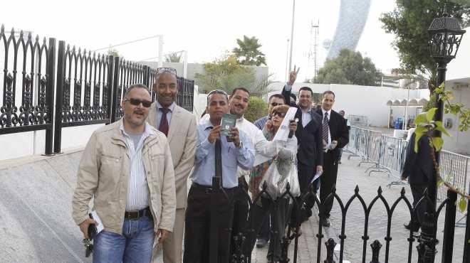 فيديو.. سفارة مصر بالسعودية تعترف بضعف الاقبال على الاستفتاء