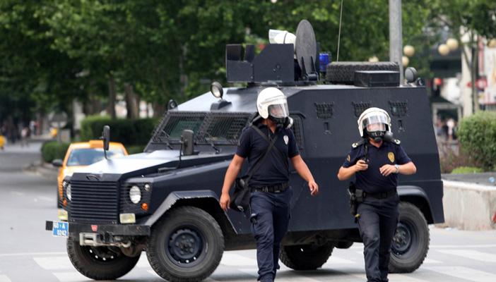 الشرطة التركية تلقي القبض على 33 شخصا بتهمة الانتماء لـ”تنظيم الدولة”