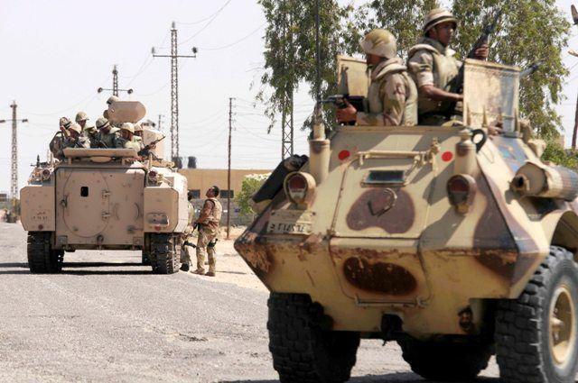 فيديو..الجيش يقود حرب شوارع بالسويس