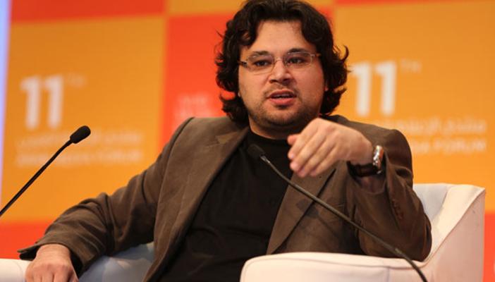 البرغوثي عن أخطاء رئيس برلمان 2015: مش عارف يقرأ كلمتين.. حاجة فضيحة