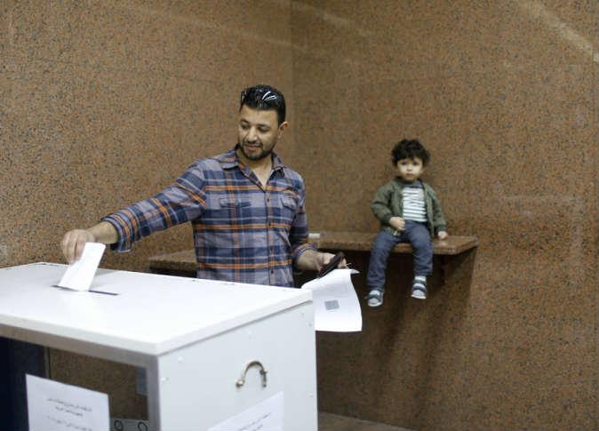 العليا للانتخابات تعترف بضعف التصويت بالخارج باليوم الرابع