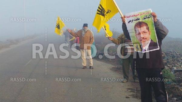 سلاسل بشرية ببلطيم تدعو لـ 25 يناير