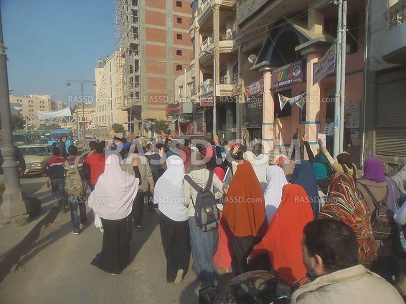 “عفاريت شبين الكوم” تندد بانقلاب العسكر