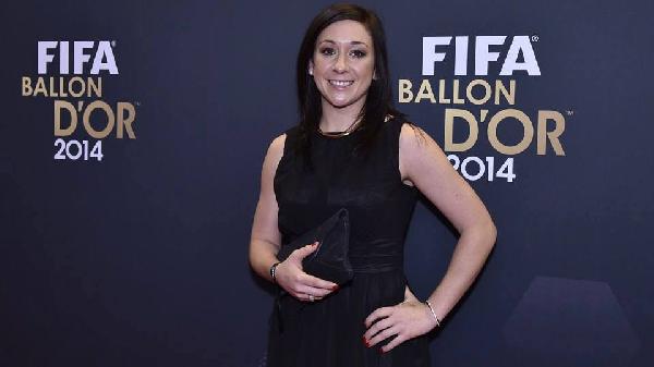 الألمانية نادين كيسلر تفوز بجائزة أفضل لاعبة في العالم