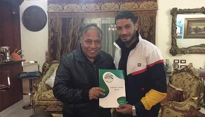 رسميًا.. الإسماعيلي يضم شريف عبدالفضيل