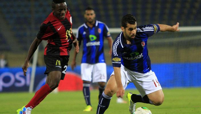 تعرَّف على القنوات الناقلة للقاء الأهلي والداخلية