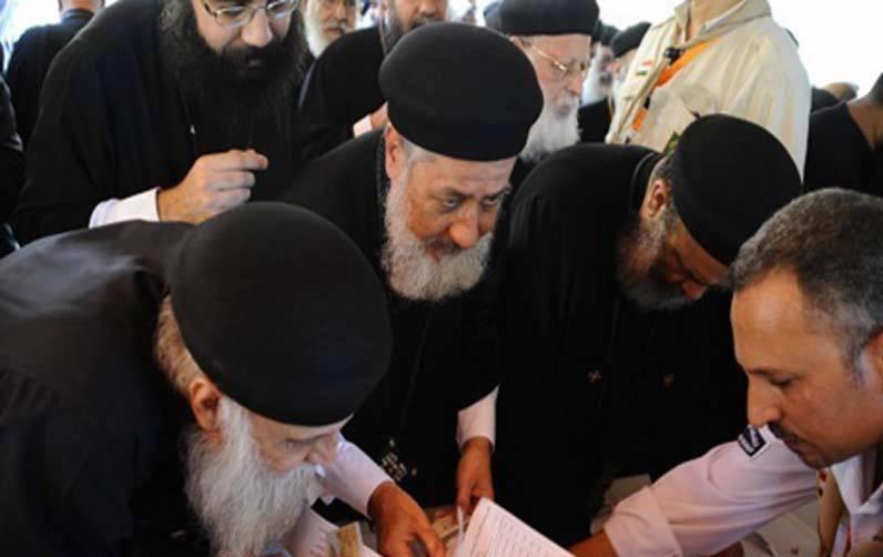 “كبار السن والمسيحيون والفلول” الراعي الرسمي لاستفتاء الانقلاب