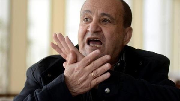 بالفيديو.. وحيد حامد: “صباحي بيرمي نفسه في حضن أي حد يشاور له”