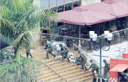 بدء محاكمة صوماليين في هجوم السوق التجاري بكينيا