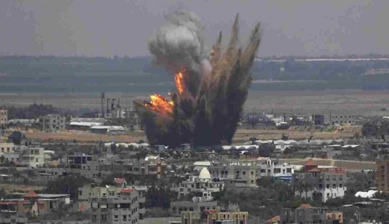 المرصد السورى: مقتل 9 أشخاص فى قصف على بلدة “دير قانون” بريف دمشق