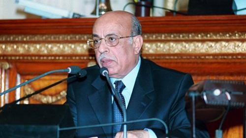 مصادر: الحكومة تستعين بـ”مفيد شهاب” لتبرهن سعودية الجزيرتين