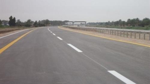 إغلاق الطريق الدولي الساحلي بالعريش بعد انفجار عبوات ناسفة فيه