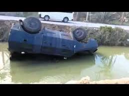 وفاة أمين شرطة وإصابة 4 في انقلاب مدرعة بالترعة بالشرقية