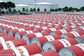 في أدنى مستوى له منذ 13 عامًا.. برميل النفط يهبط لـ28 دولارًا