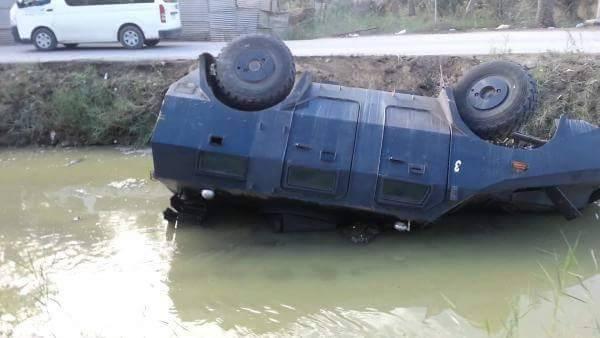 مصرع أمين شرطة وإصابة 4 آخرين في انقلاب مدرعة بالشرقية