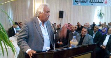 مجلس اتحاد العمال المقال يقيم دعوى ضد أبو عيطه