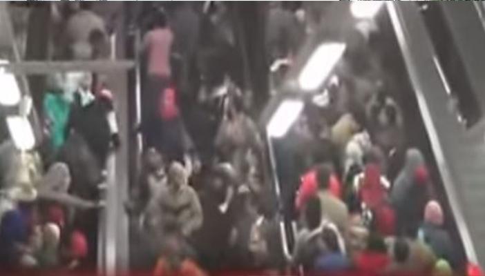 بالفيديو.. سلم متحرك بمترو العتبة يصعق مواطنين.. وإدارة المترو تنفي