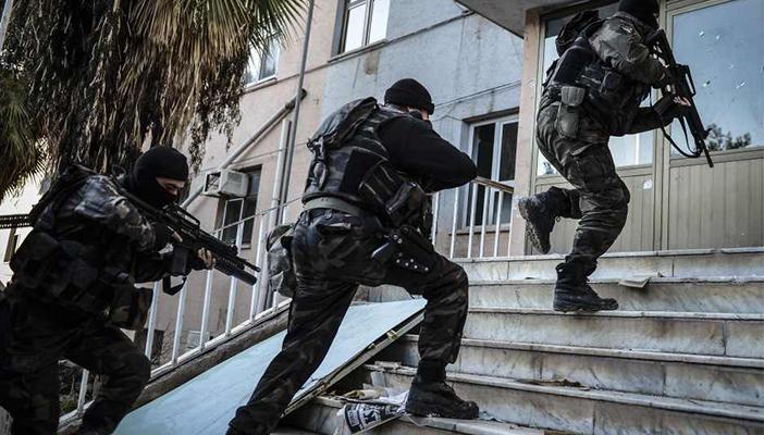 مقتل 33 من عناصر “بي كا كا” برصاص الشرطة التركية شرق أنقرة