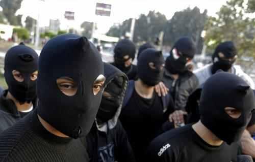 الحبس عامين مع الشغل لمؤسس البلاك بلوك