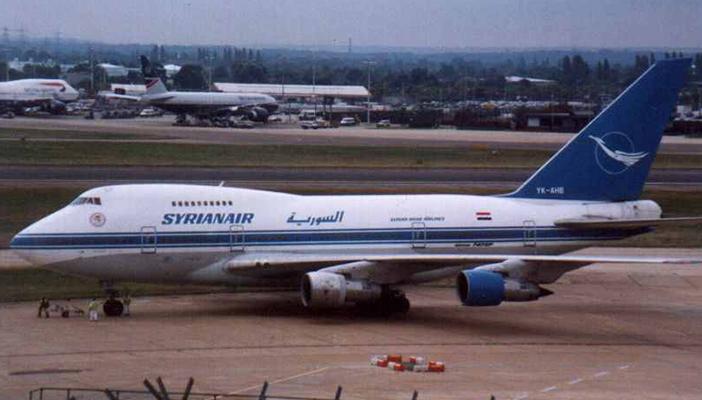 تأخر إقلاع الطائرة المتجهة من القاهرة لدمشق بسبب هاتف محمول