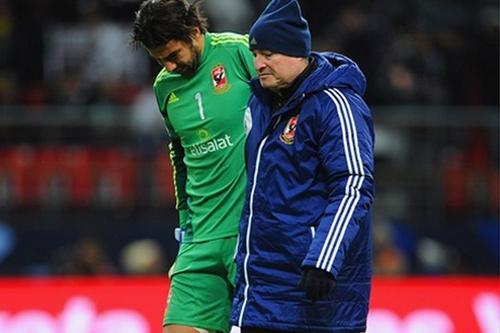 إكرامي يرد على اتهامه بادعاء الإصابة في مران المنتخب