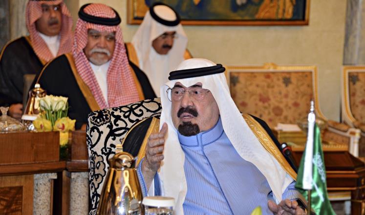 المصلون بالمعادي يرفضون أداء صلاة الغائب على ملك السعودية