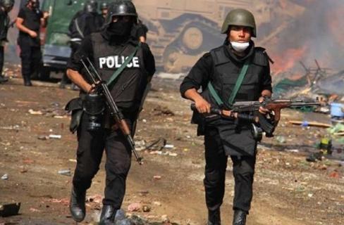 نيابة الزقازيق تجدد حبس 5 معتقلين 15 يوم