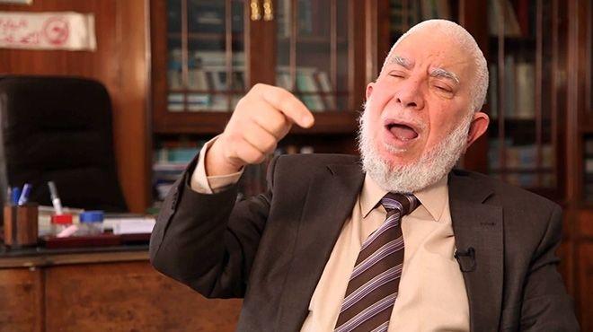 وفاة جمعة أمين نائب مرشد جماعة الإخوان المسلمين بـ “لندن”