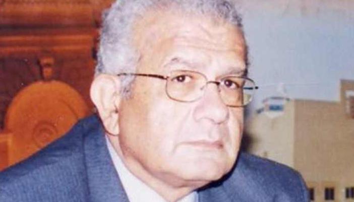 حازم حسني: مؤتمر لجنة التحفظ تصفية حسابات بين الزند والإخوان