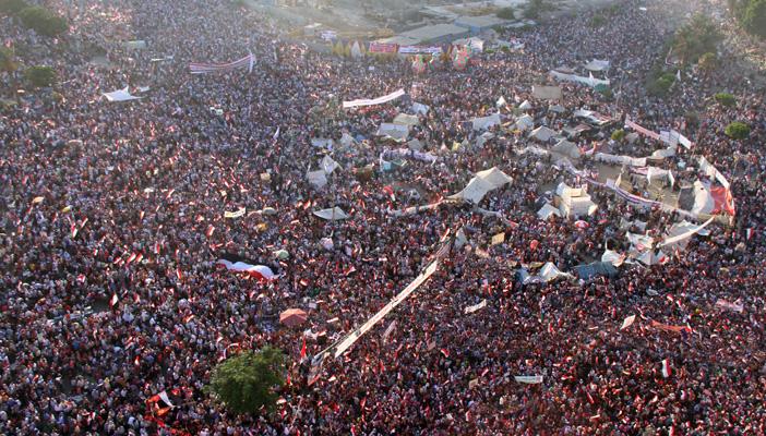 ميادين قاومت الديكتاتورية ونادت بالحرية.. أشهرها “التحرير”