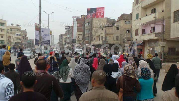 مسيرة مناهضة للانقلاب بالفيوم