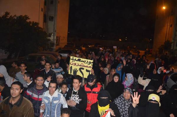 مسيرة ليلية ببورسعيد تهتف ضد حكم العسكر