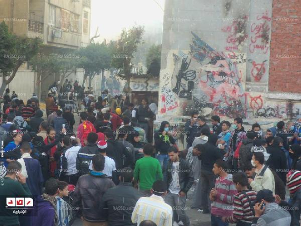 استمرار الكر والفر بشارع يوسف الجندي